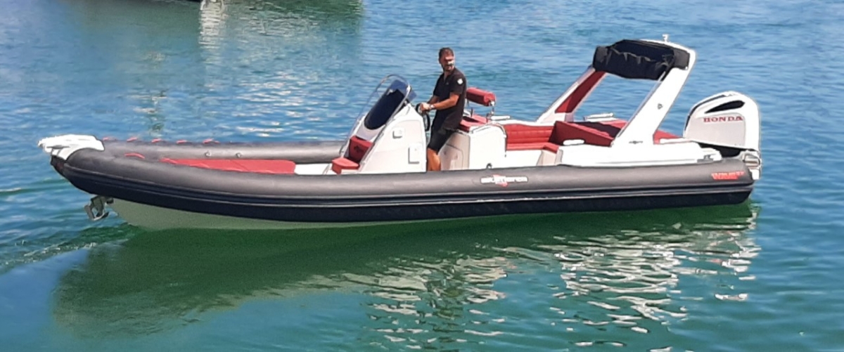 SEMI-RIGIDE ALTAMAREA WAVE 27 " 250 cv